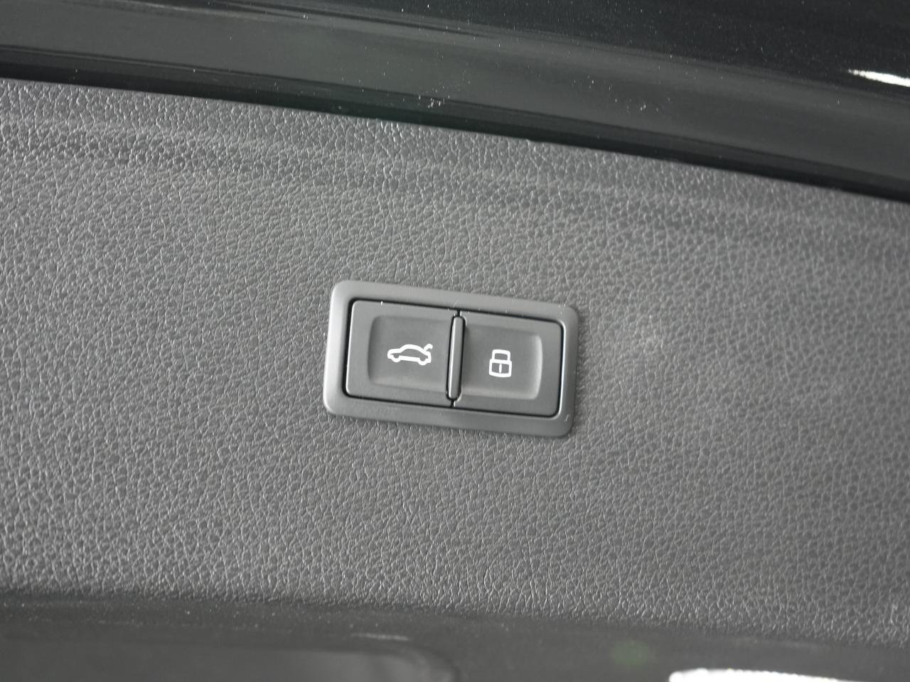 2024 Audi Q5 Progressiv S LINE/PANO/ADAPTIVE CRUISE/NO ACCIDENT Photo