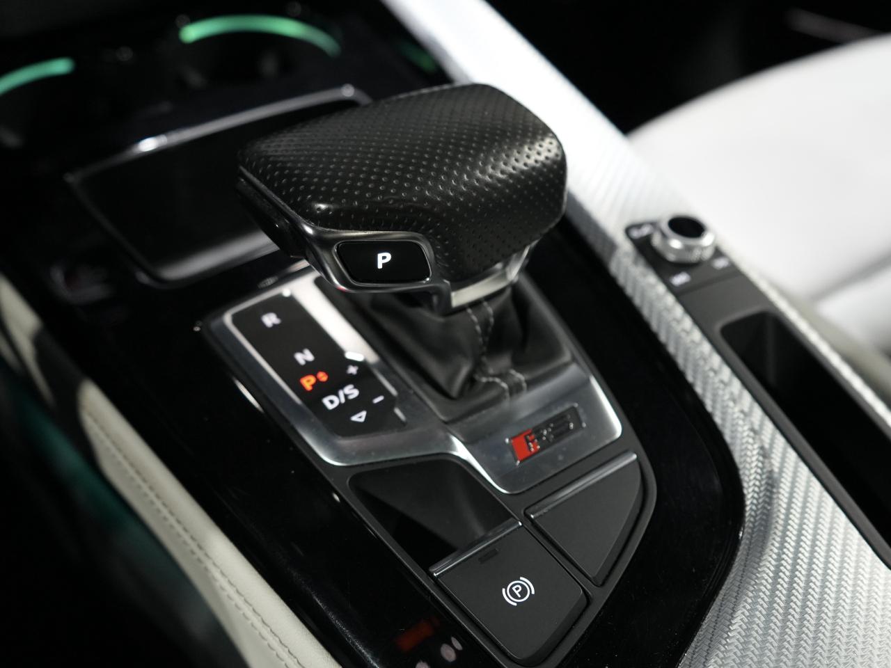 2021 Audi RS 5 Sportback ROOF/360 CAM/B&0/CARBON FIBER/DRIVE ASSIST/MASSAGE Photo