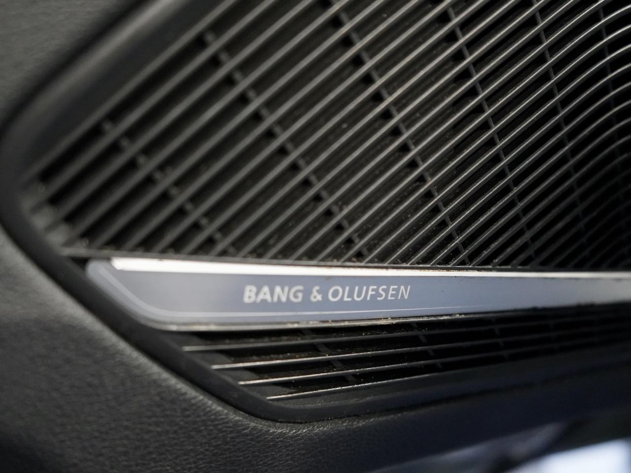 2021 Audi RS 5 Sportback ROOF/360 CAM/B&0/CARBON FIBER/DRIVE ASSIST/MASSAGE Photo