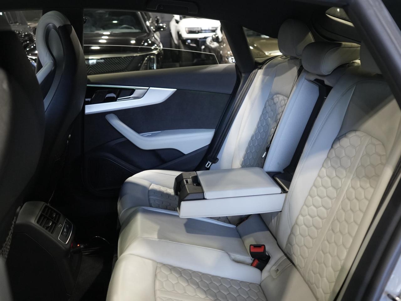 2021 Audi RS 5 Sportback ROOF/360 CAM/B&0/CARBON FIBER/DRIVE ASSIST/MASSAGE Photo