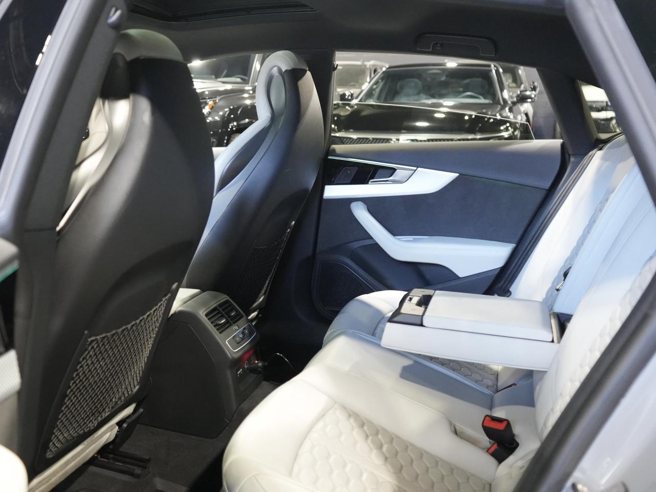 2021 Audi RS 5 Sportback ROOF/360 CAM/B&0/CARBON FIBER/DRIVE ASSIST/MASSAGE Photo