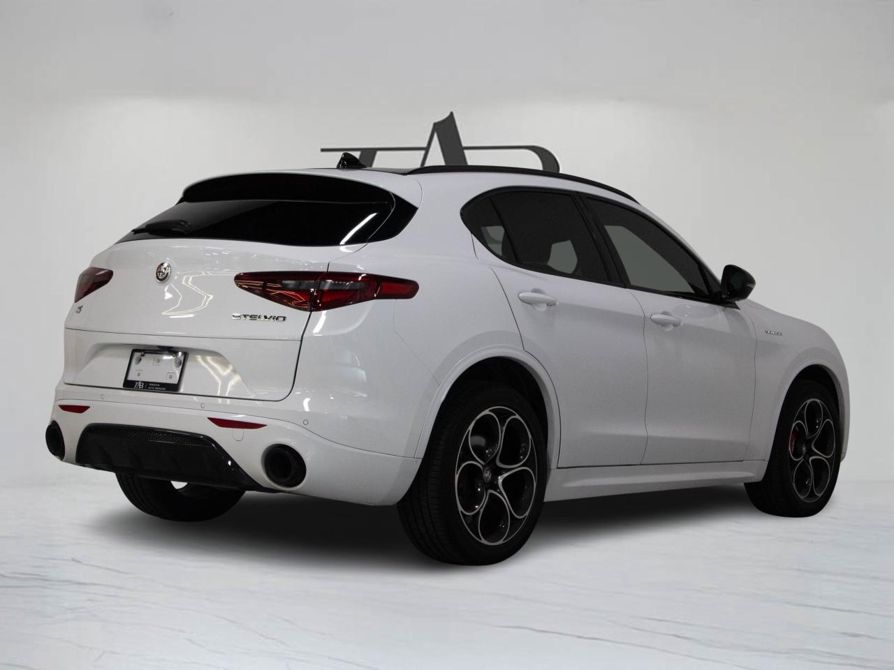 2022 Alfa Romeo Stelvio VELOCE | ACTIVE ASSIST PLUS PKG | 20"RIM Photo