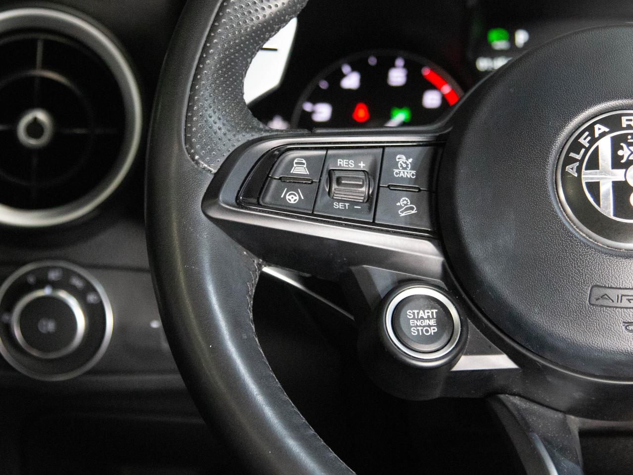 2022 Alfa Romeo Stelvio VELOCE | ACTIVE ASSIST PLUS PKG | 20"RIM Photo