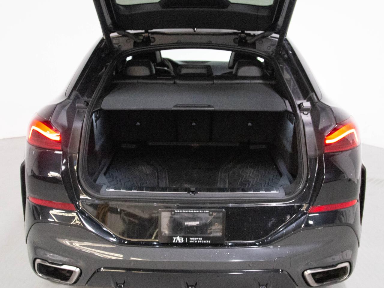 2021 BMW X6 M50I | PREMIUM EXCELLENCE | 22"RIM Photo