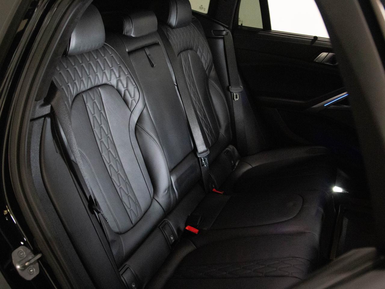 2021 BMW X6 M50I | PREMIUM EXCELLENCE | 22"RIM Photo