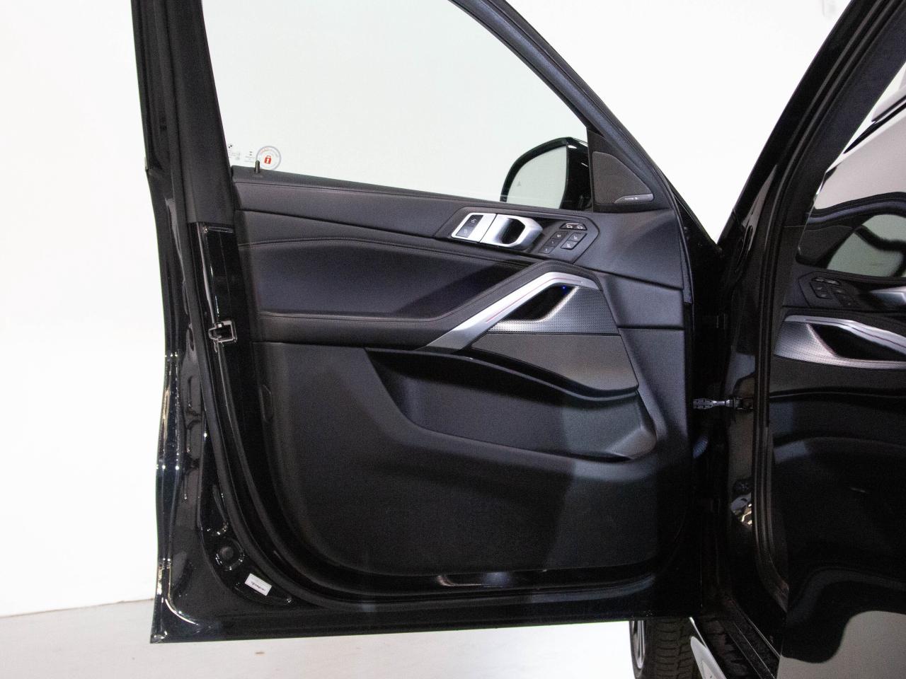 2021 BMW X6 M50I | PREMIUM EXCELLENCE | 22"RIM Photo