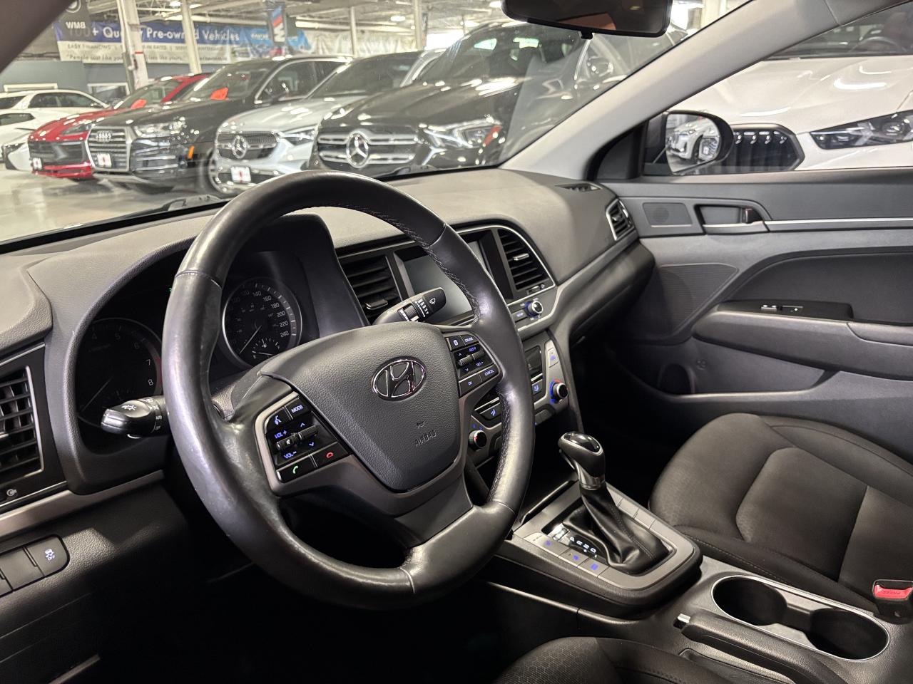2018 Hyundai Elantra AUTOMATIC|APPLECARPLAY|ANDROIDAUTO|HEATEDSEATS|+++ - Photo #10