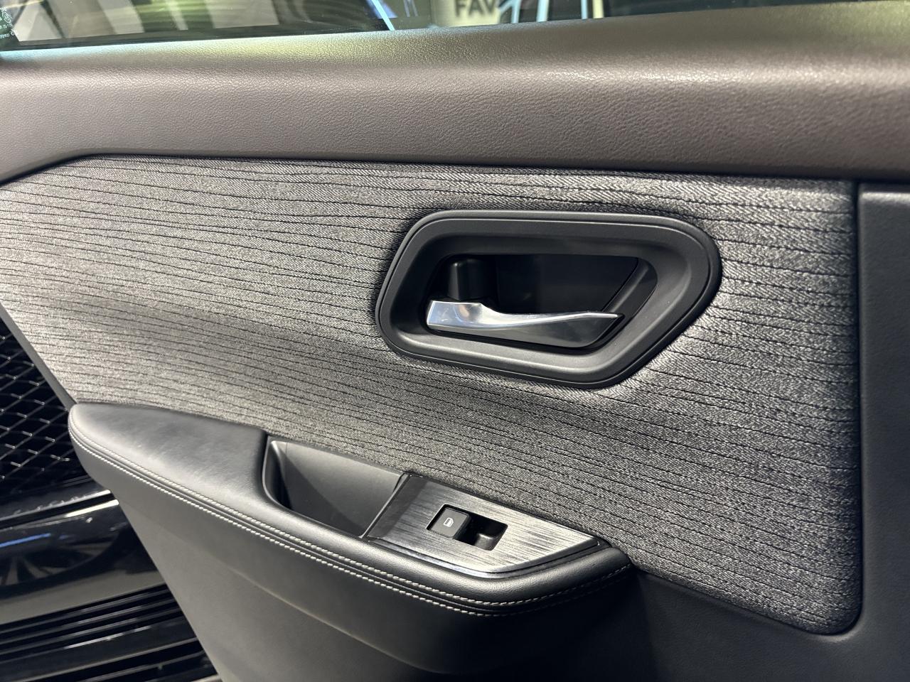 2023 Nissan Rogue SV AWD|MOONROOF|ALLOYS|360CAM|HEATEDSEATS|+++ - Photo #11