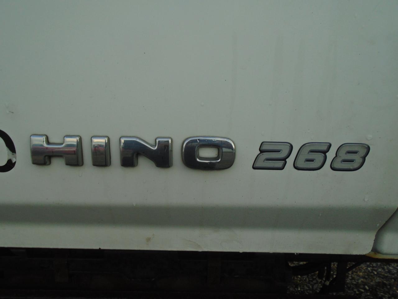 2013 Hino 268 reffer - Photo #16