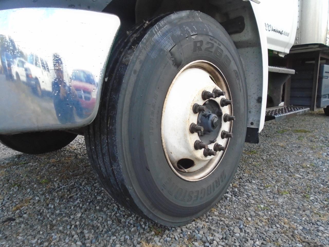 2013 Hino 268 reffer - Photo #25