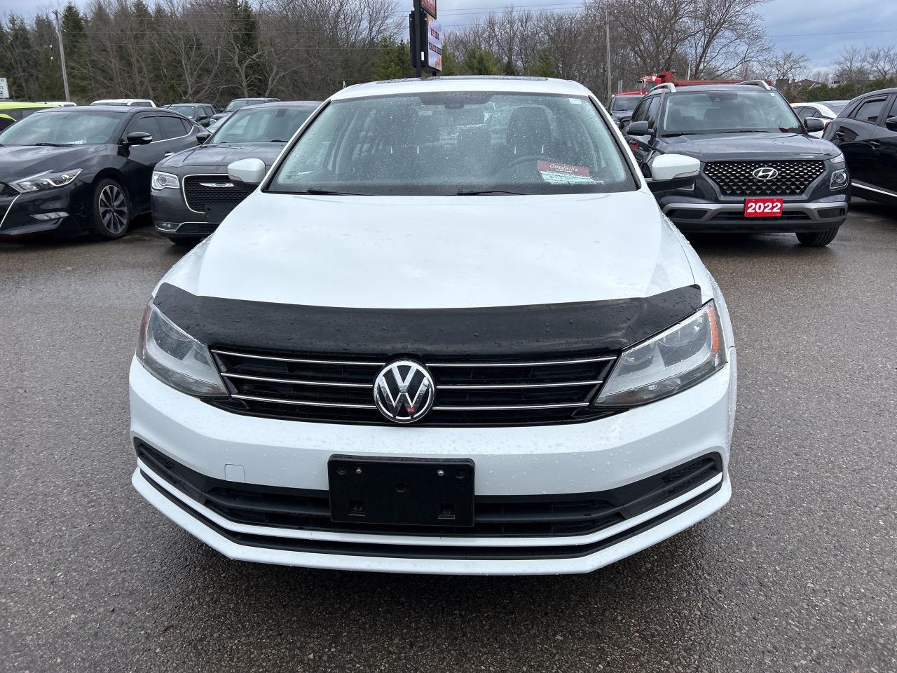 2016 Volkswagen Jetta Sedan COMFORTLINE, CLEAN CARFAX, MANUAL, SUNROOF! - Photo #3