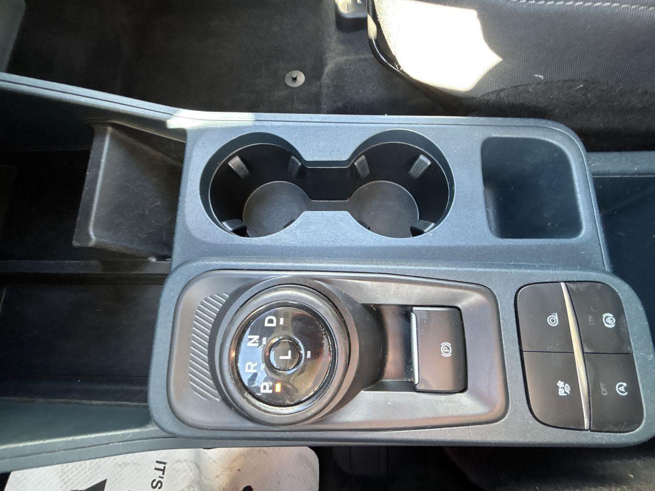 2022 Ford Maverick XL AWD SuperCrew Photo5