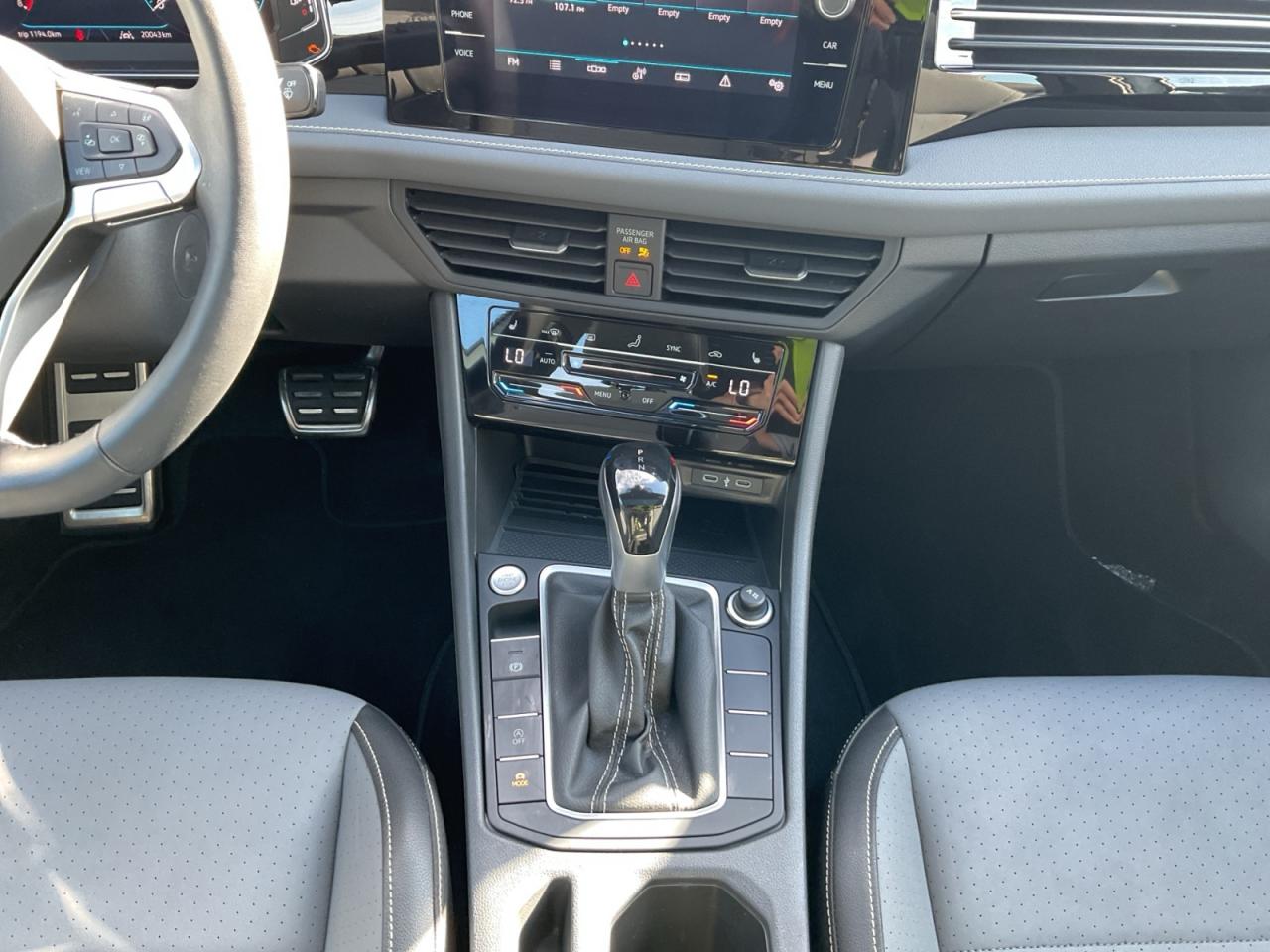 2025 Volkswagen Jetta 1.5L Why Buy New! Amazing on Gas! Sports Package! Photo