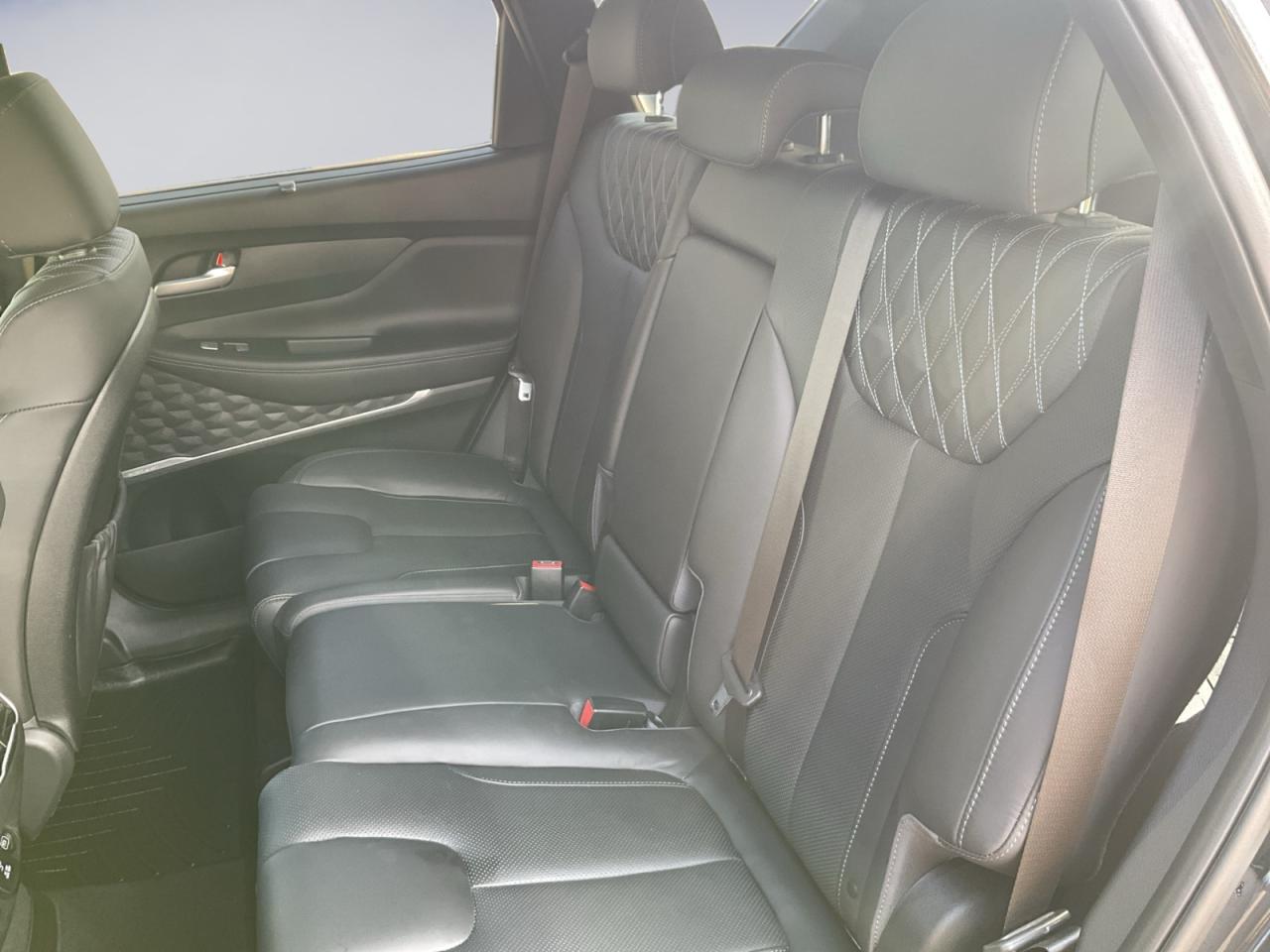 2023 Hyundai Santa Fe 2.5L Great kms! Certified! Ready for Your Driveway Photo