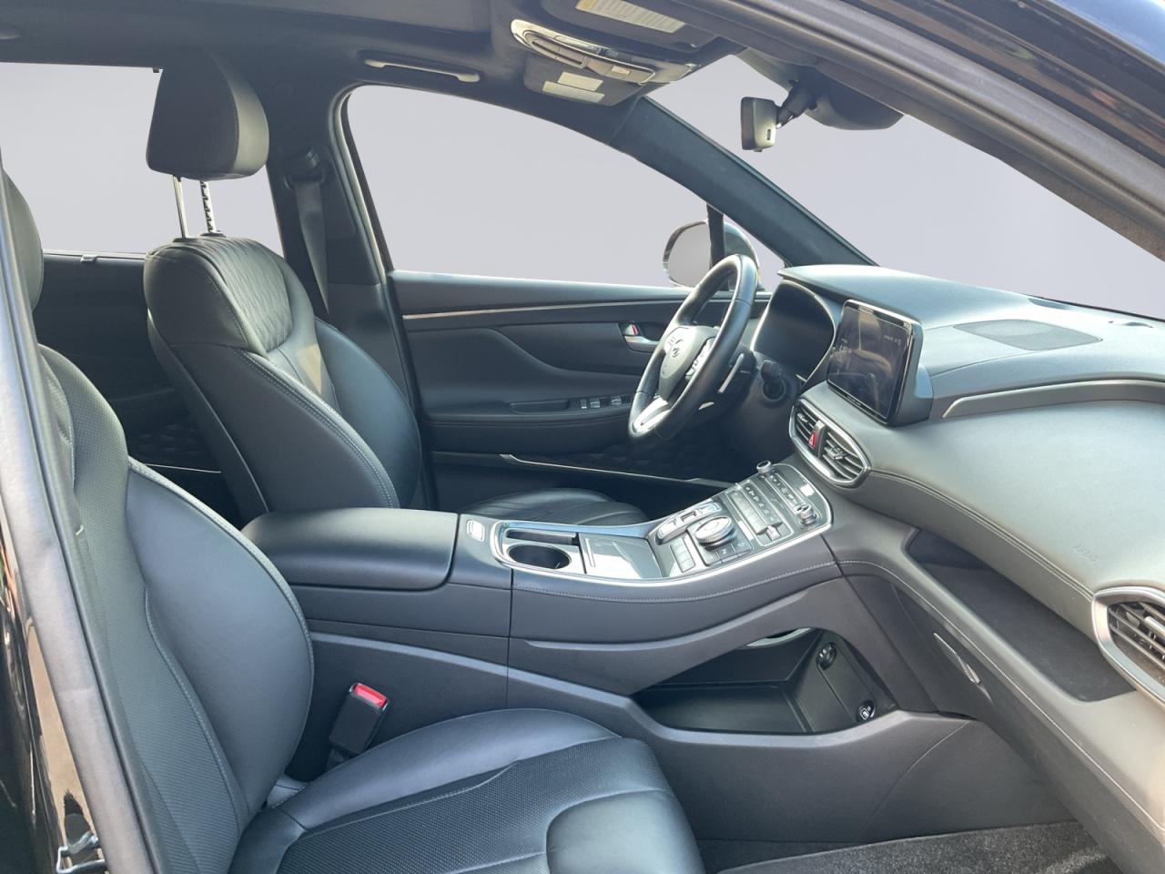 2023 Hyundai Santa Fe 2.5L Great kms! Certified! Ready for Your Driveway Photo