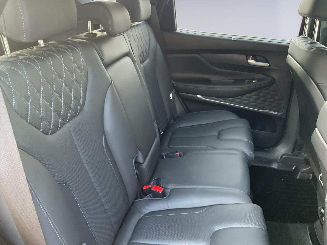 2023 Hyundai Santa Fe 2.5L Great kms! Certified! Ready for Your Driveway Photo