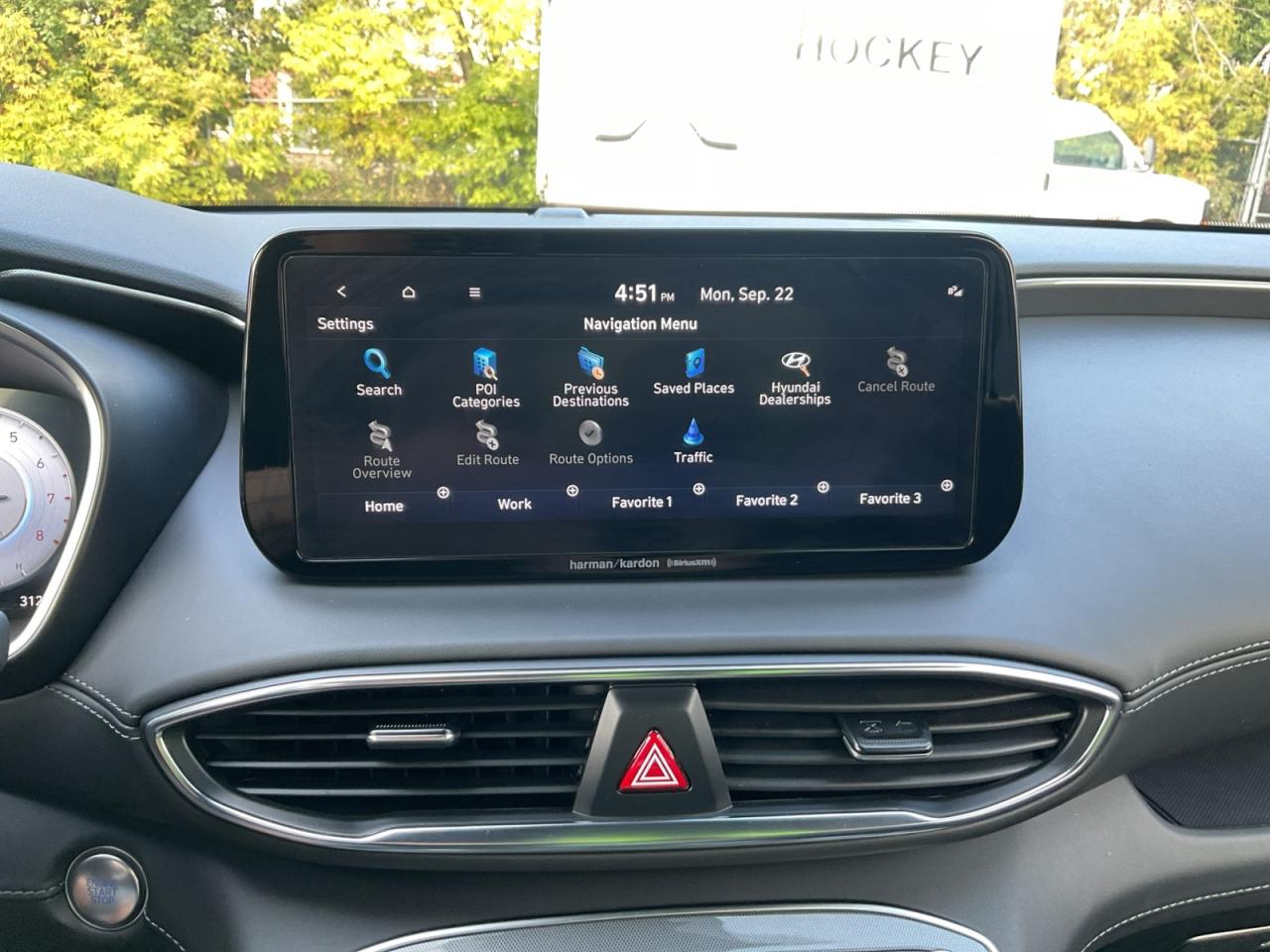 2023 Hyundai Santa Fe 2.5L Great kms! Certified! Ready for Your Driveway Photo