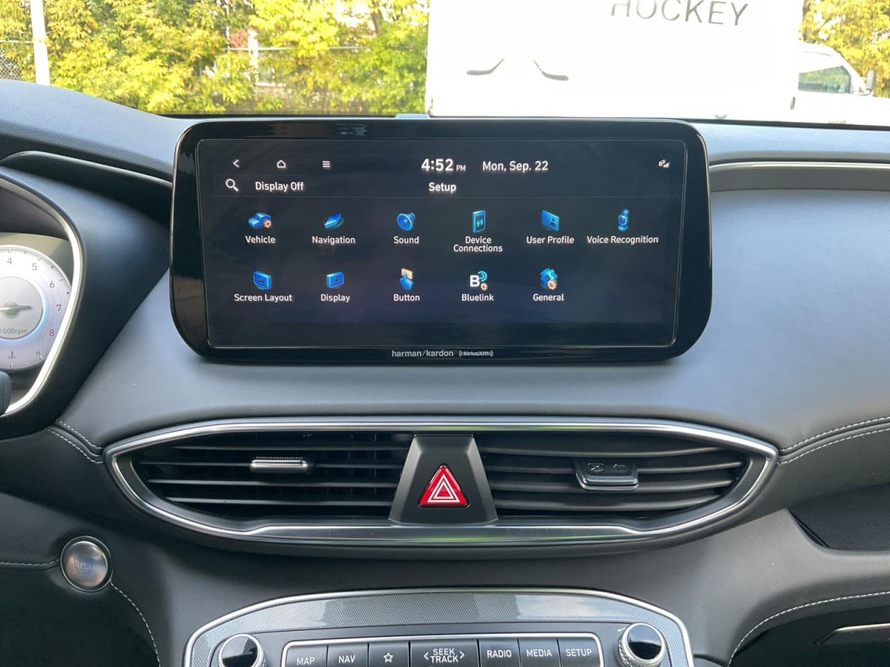 2023 Hyundai Santa Fe 2.5L Great kms! Certified! Ready for Your Driveway Photo