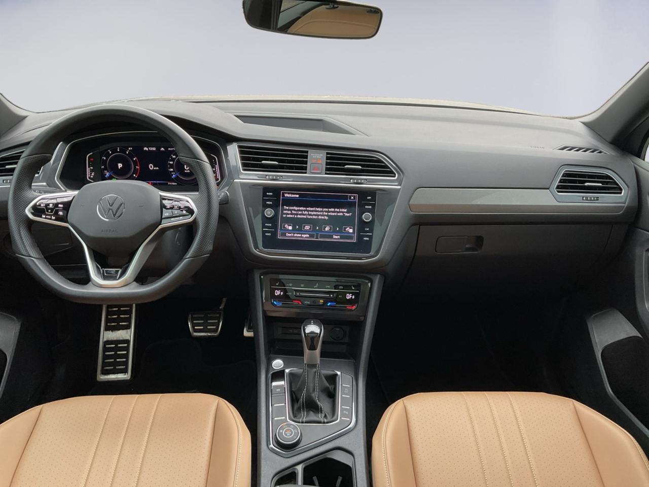 2023 Volkswagen Tiguan 2.0L R-Line Black Edition! One Owner Off Lease! Photo