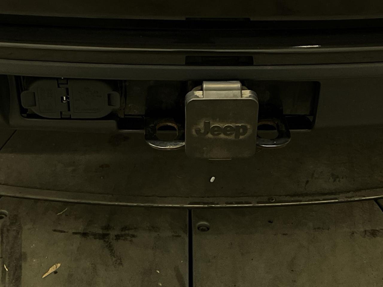 2021 Jeep Grand Cherokee ALTITUDE 4X4 | HTD LEATHER | 20IN ALLOYS | TOW PKG Photo