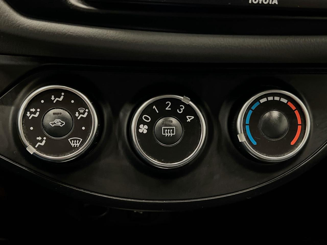 2015 Toyota Yaris 5-SPEED | ONLY 54,000KMS!! | BLUETOOTH | AM/FM/CD Photo