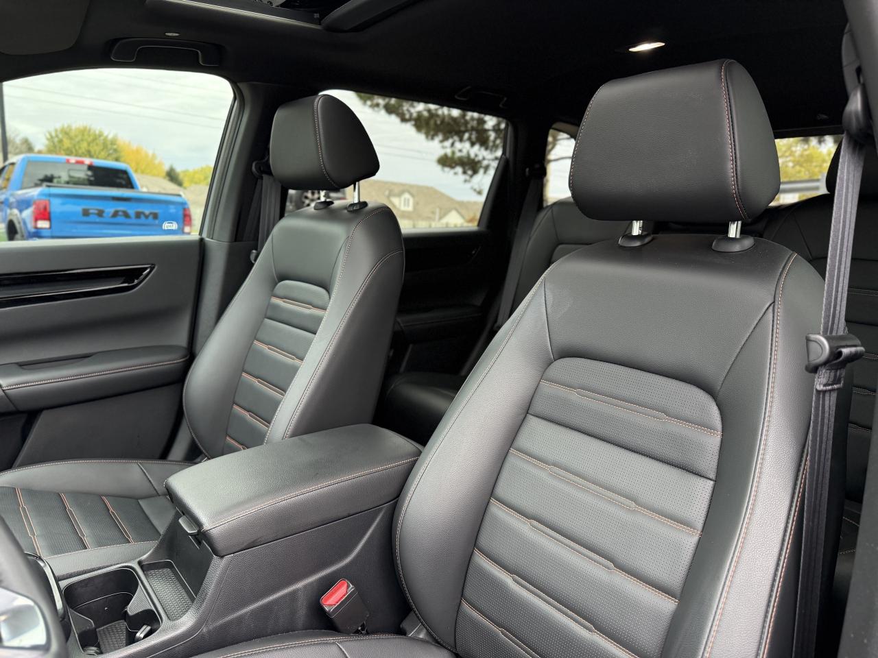 2025 Honda CR-V Hybrid Touring AWD | NAVIGATION | BOSE STEREO | BLUETOOTH Photo