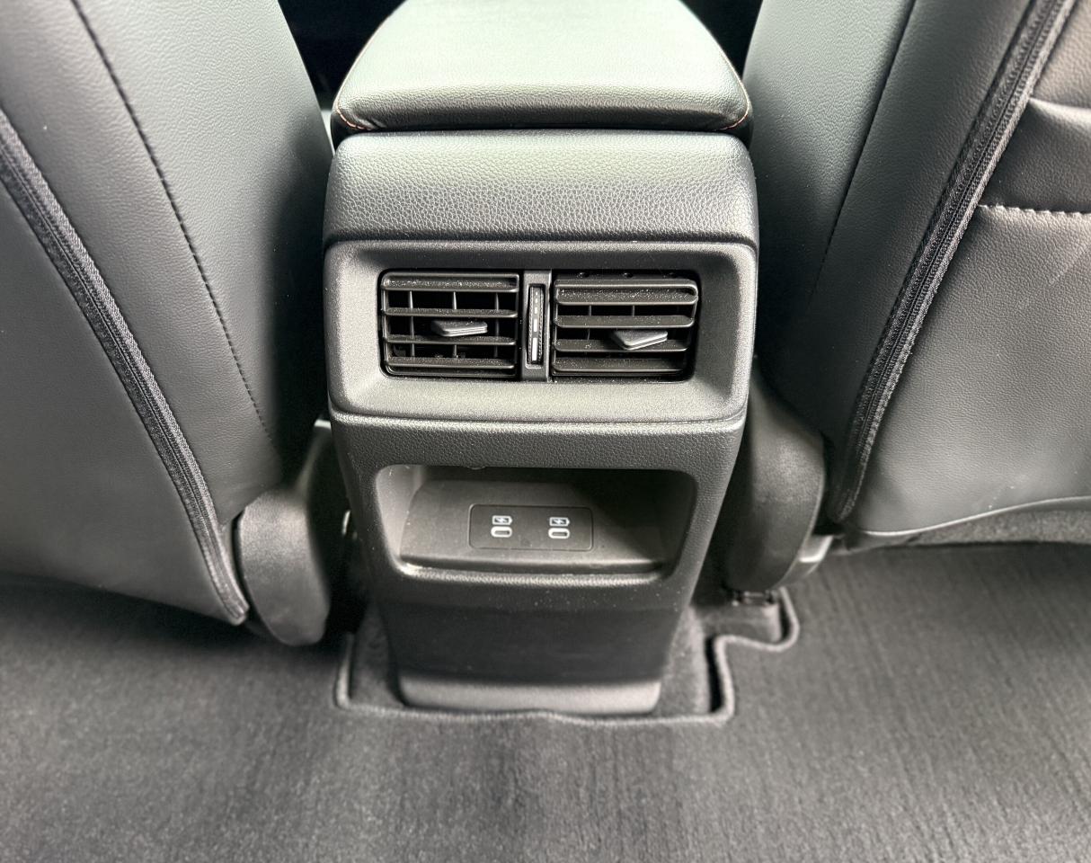 2025 Honda CR-V Hybrid Touring AWD | NAVIGATION | BOSE STEREO | BLUETOOTH Photo