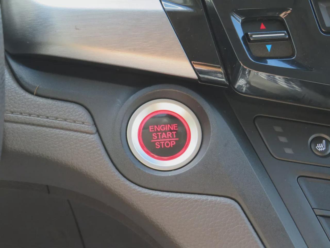 2019 Honda Odyssey EX (**SAFETY/CERTIFIED!!**8 PASSENGER!!**TRAILER HITCH**TINTS**ALLOY RIMS**DVD ENTERTAINMENT SYSTEM**SUNROOF**POWER SLIDING DOORS**POWER TAILGATE**LANE ASSIST**COLLISION WARNING**HEATED SEATS**PUSH BUTTON START**ANDROID AUTO/APPLE CARPLAY**REVERSE CAMERA* Photo