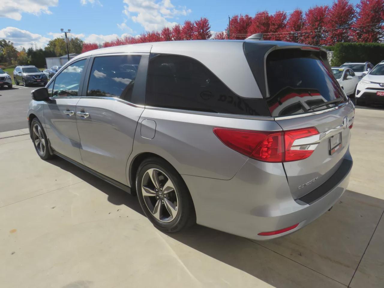 2019 Honda Odyssey EX  | Safety Certified | 8 Passenger | Trailer Hitch | Tints | Alloy Rims | DVD Entertainment System | Sunroof | Power Sliding Doors | Photo
