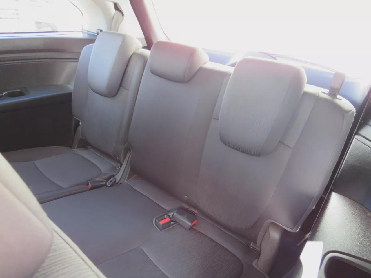 2019 Honda Odyssey EX  | Safety Certified | 8 Passenger | Trailer Hitch | Tints | Alloy Rims | DVD Entertainment System | Sunroof | Power Sliding Doors | Photo