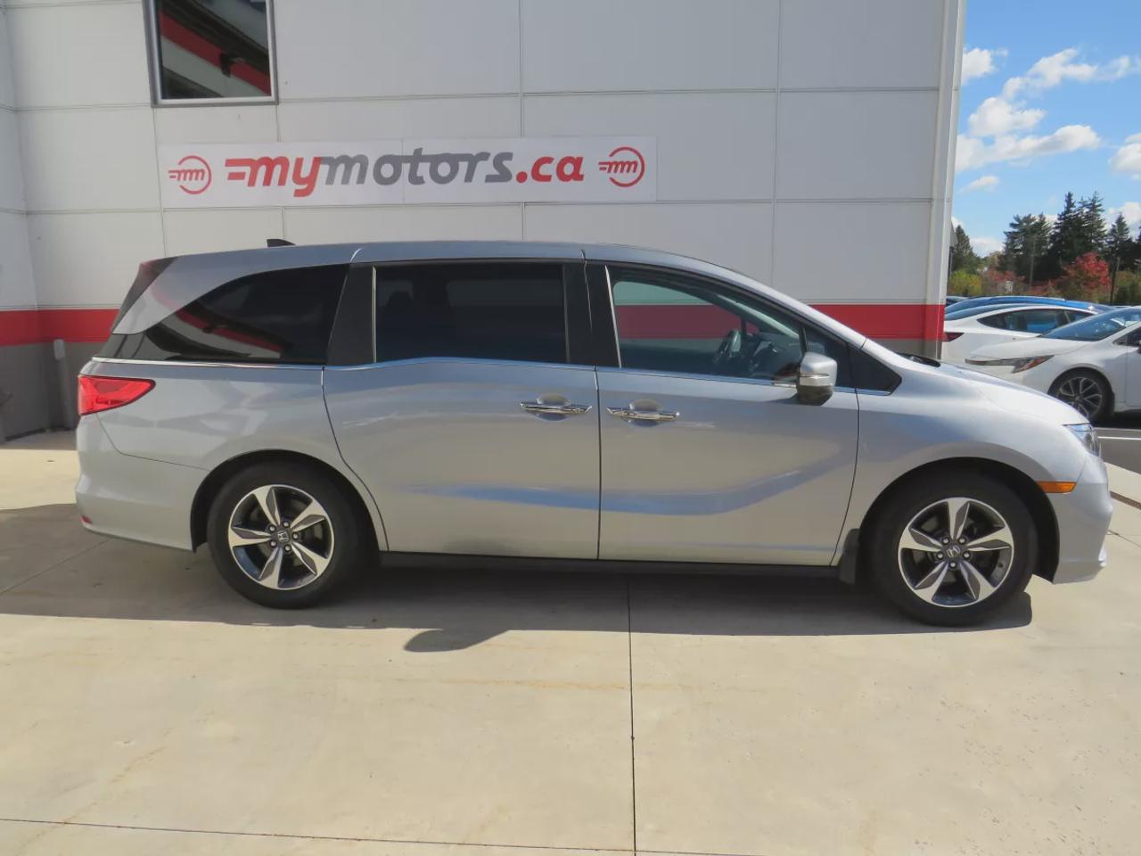 2019 Honda Odyssey EX  | Safety Certified | 8 Passenger | Trailer Hitch | Tints | Alloy Rims | DVD Entertainment System | Sunroof | Power Sliding Doors | Photo