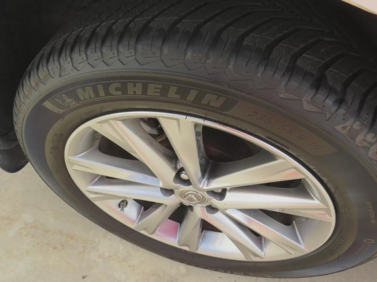 2015 Lexus RX 350 Sportdesign (**CLEAN TITLE/NO ACCIDENTS!!**SAFETY/CERTIFIED!!**AWD**ALLOY RIMS**LEATHER**SUNROOF**REVERSE CAMERA**POWER/MEMORY SEATS**PUSH BUTTON START**DIGITAL TOUCHSCREEN**CD PLAYER**REAR PRIVACY COVER**CRUISE CONTROL**BLUETOOTH**) Photo