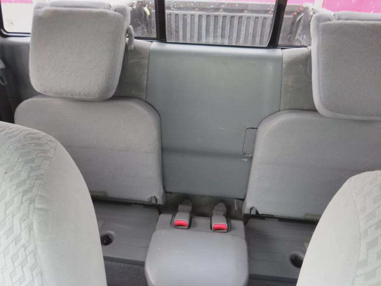 2011 Toyota Tacoma BASE (4X4**RARE!!**SAFETY/CERTIFIED!!**SOLID FRAME!!**MANUAL TRANSMISSION**A/C**TRAILER HITCH**ALLOY RIMS**POWER DOORS**POWER LOCKS**CD PLAYER**) Photo