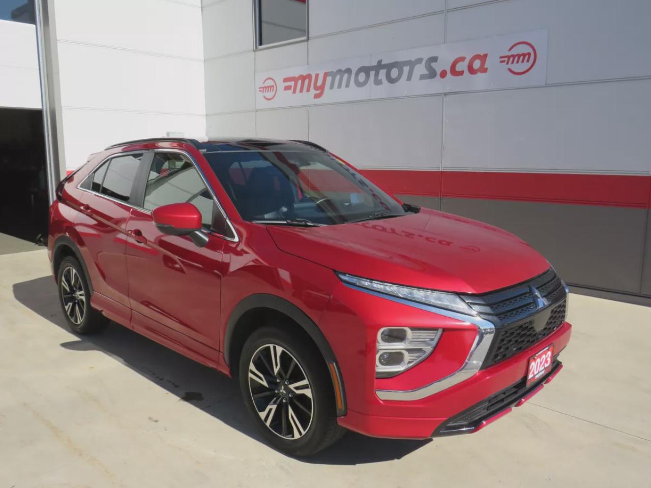 Used 2023 Mitsubishi Eclipse Cross LE (**CLEAN TITLE/NO ACCIDENTS!!**SAFETY/CERTIFIED!!**4WD**LEATHER**POWER SEATS**HEATED SEATS**USB**ECO MODE**DUAL PANE SUNROOF**DIGITAL TOUCHSCREEN**NAVIGATION**360 DEGREE REVERSE CAMERA**LANE ASSIST**COLLISION WARNING**BLUETOOTH**CRUISE CONTROL**) for sale in Tillsonburg, ON