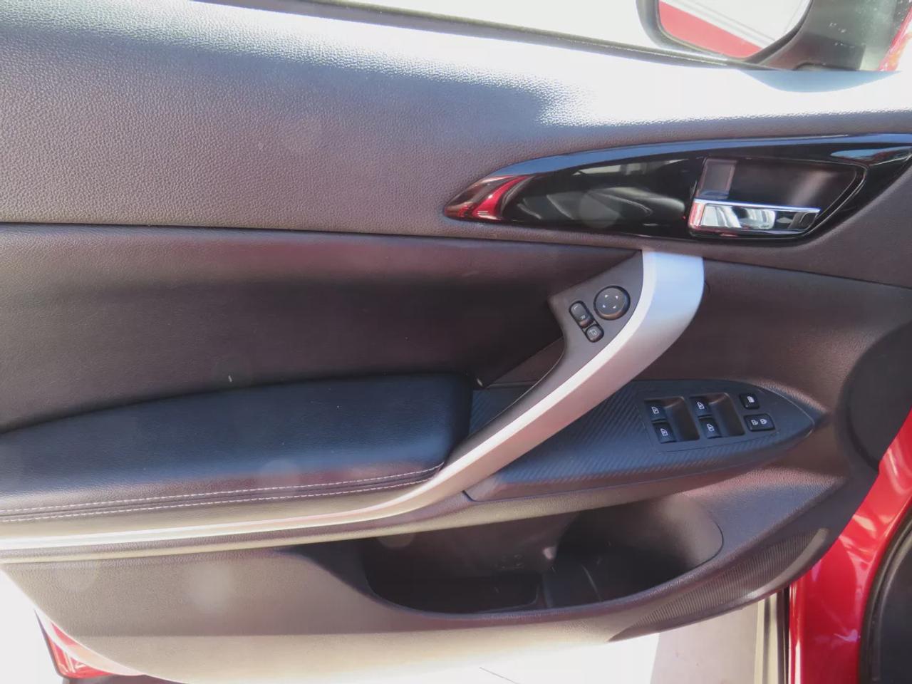 2023 Mitsubishi Eclipse Cross GT  | Safety Certified | 4WD | Leather | Power Seats | Heated Seats | USB | Eco Mode | Dual Pane Sunroof | Digital Touchscreen | Navigation | 360 Degree Reverse Camera | Lane Assist | Collision Warning | Bluetooth | Cruise Control Photo