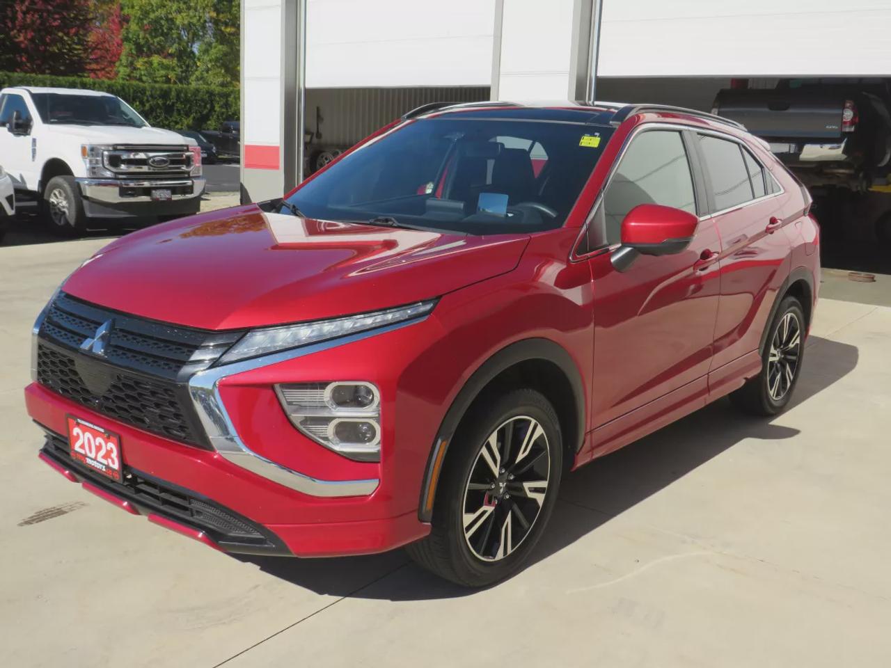 2023 Mitsubishi Eclipse Cross GT  | Safety Certified | 4WD | Leather | Power Seats | Heated Seats | USB | Eco Mode | Dual Pane Sunroof | Digital Touchscreen | Navigation | 360 Degree Reverse Camera | Lane Assist | Collision Warning | Bluetooth | Cruise Control Photo