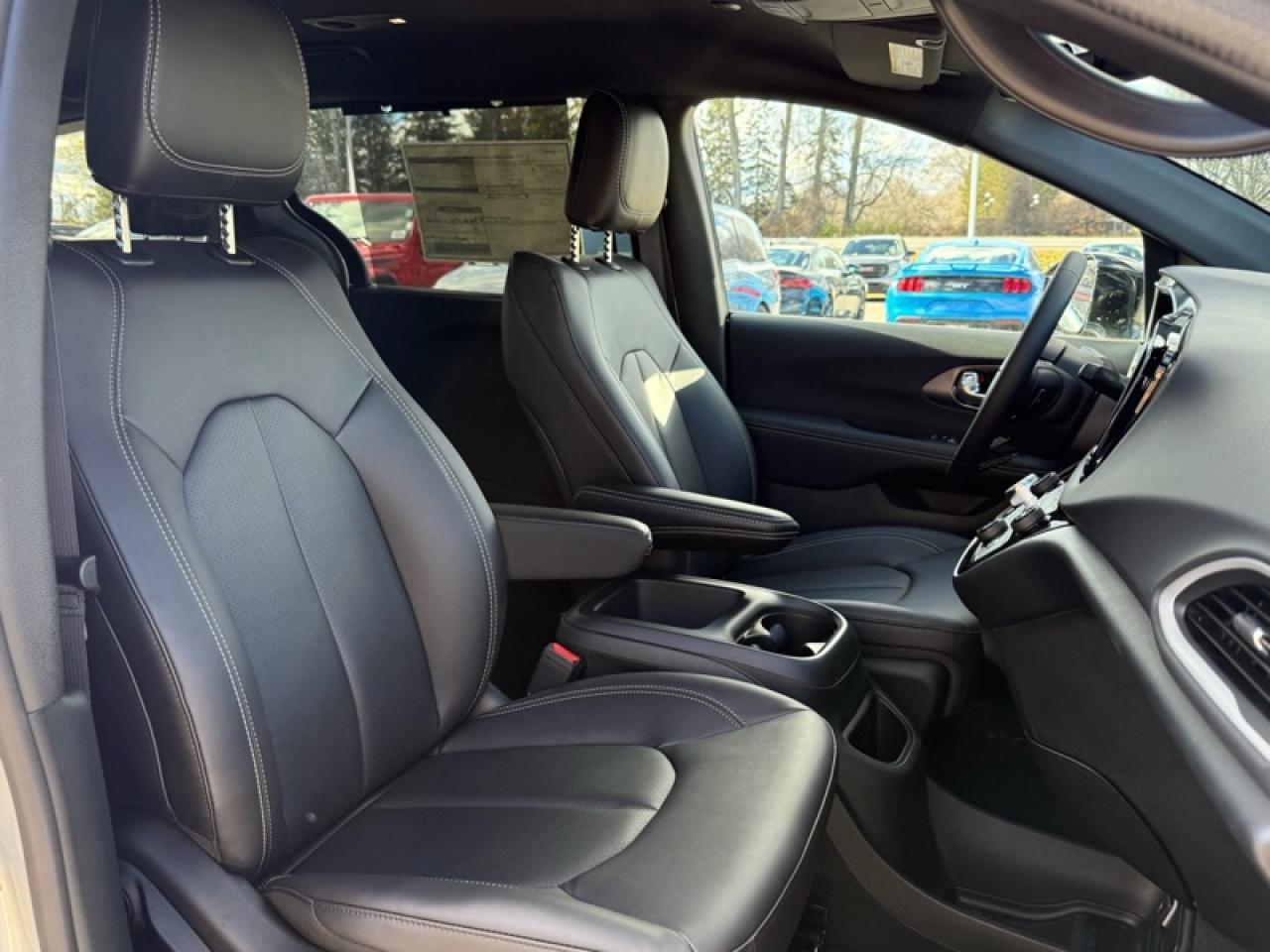 2026 Dodge Grand Caravan SXT  - Heated Seats Photo