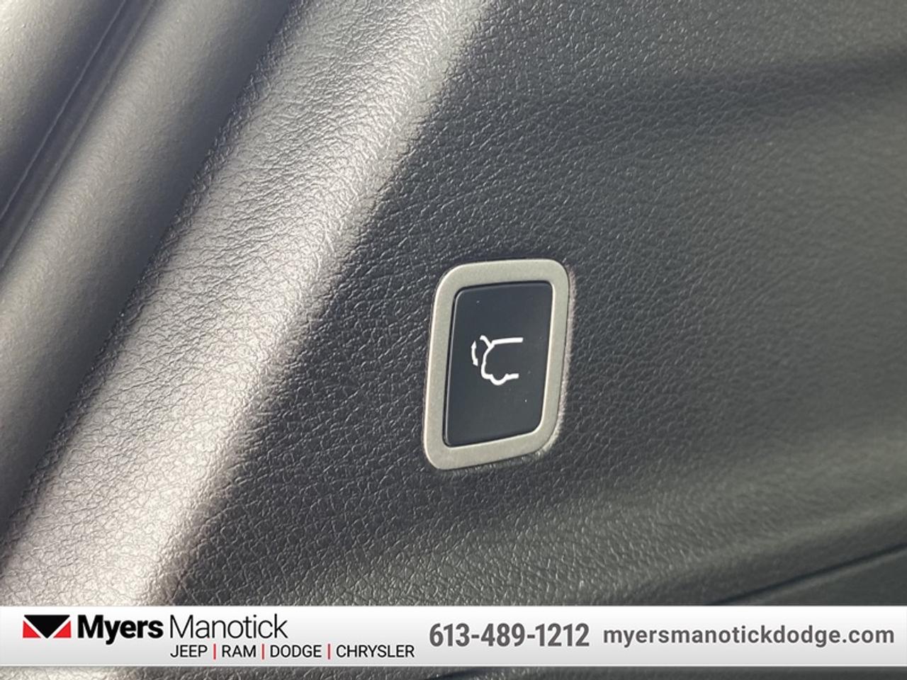 2026 Dodge Grand Caravan SXT   - DEMO Photo