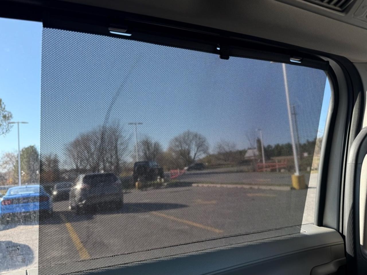 2024 Toyota Sienna LE Photo