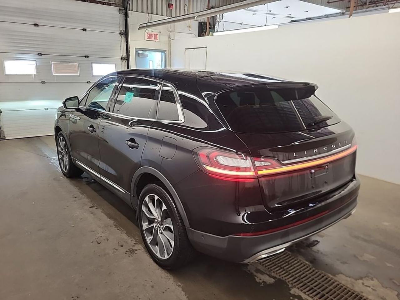 2022 Lincoln Nautilus RESERVE Photo