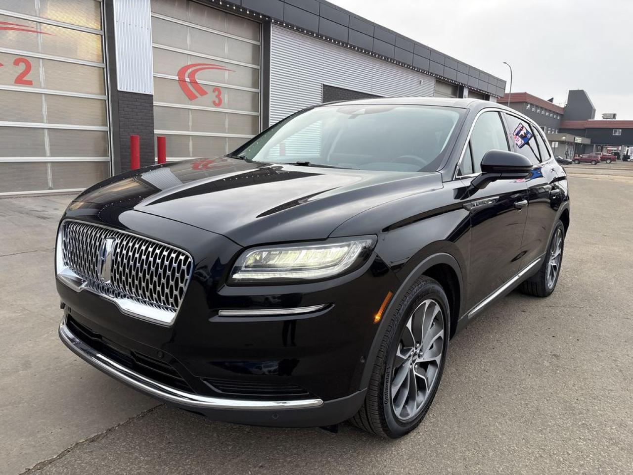 2022 Lincoln Nautilus RESERVE Photo5