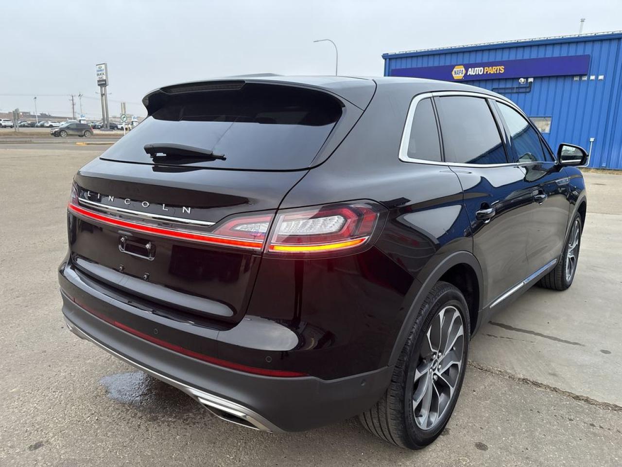 2022 Lincoln Nautilus RESERVE Photo5