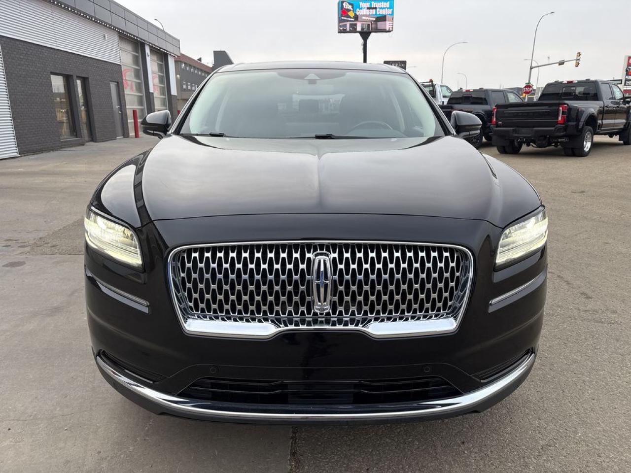 2022 Lincoln Nautilus RESERVE Photo5