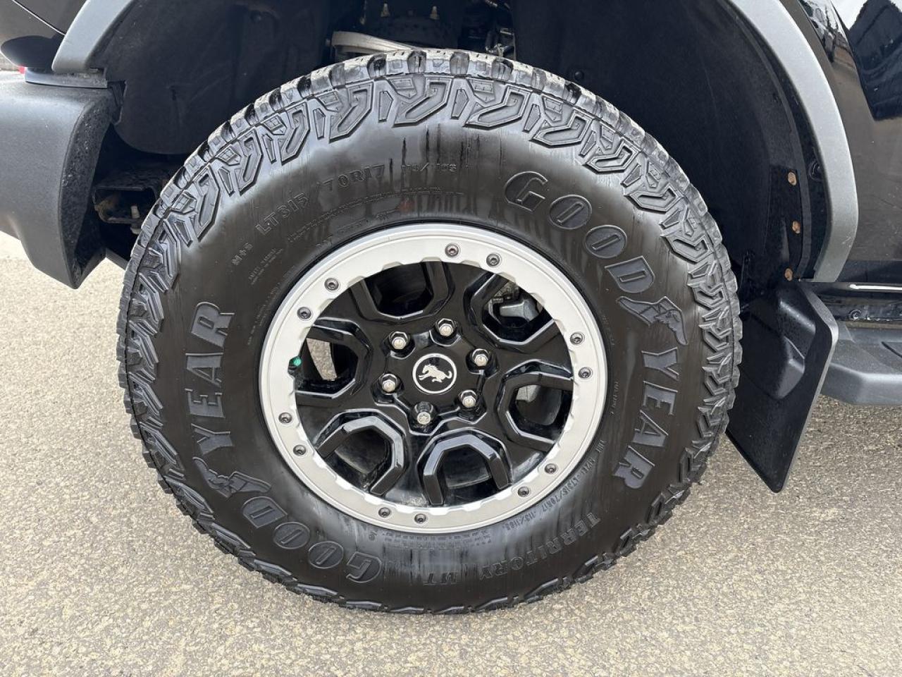 2021 Ford Bronco Outer Banks Photo