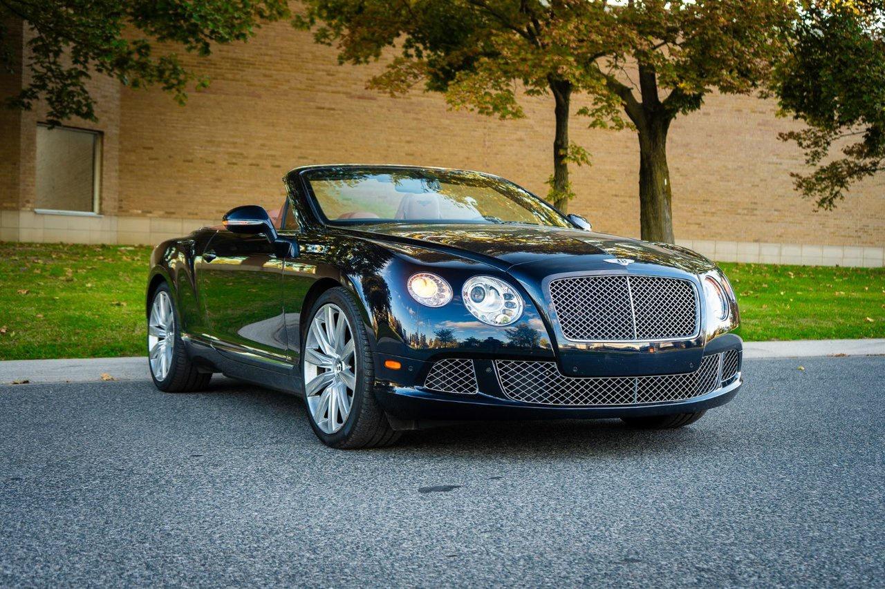 2014 Bentley Continental GT Photo2