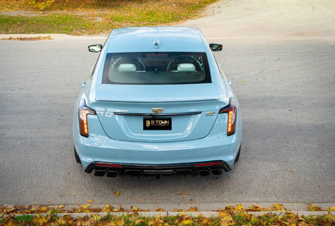 2025 Cadillac CT5-V Blackwing Photo