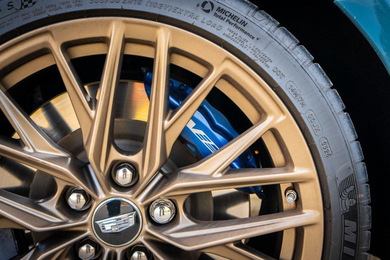 2025 Cadillac CT5-V Blackwing Photo