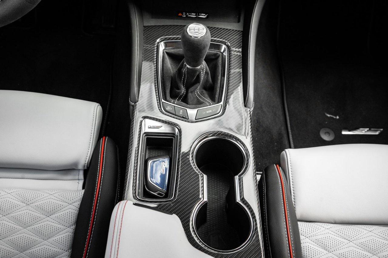 2025 Cadillac CT5-V Blackwing Photo