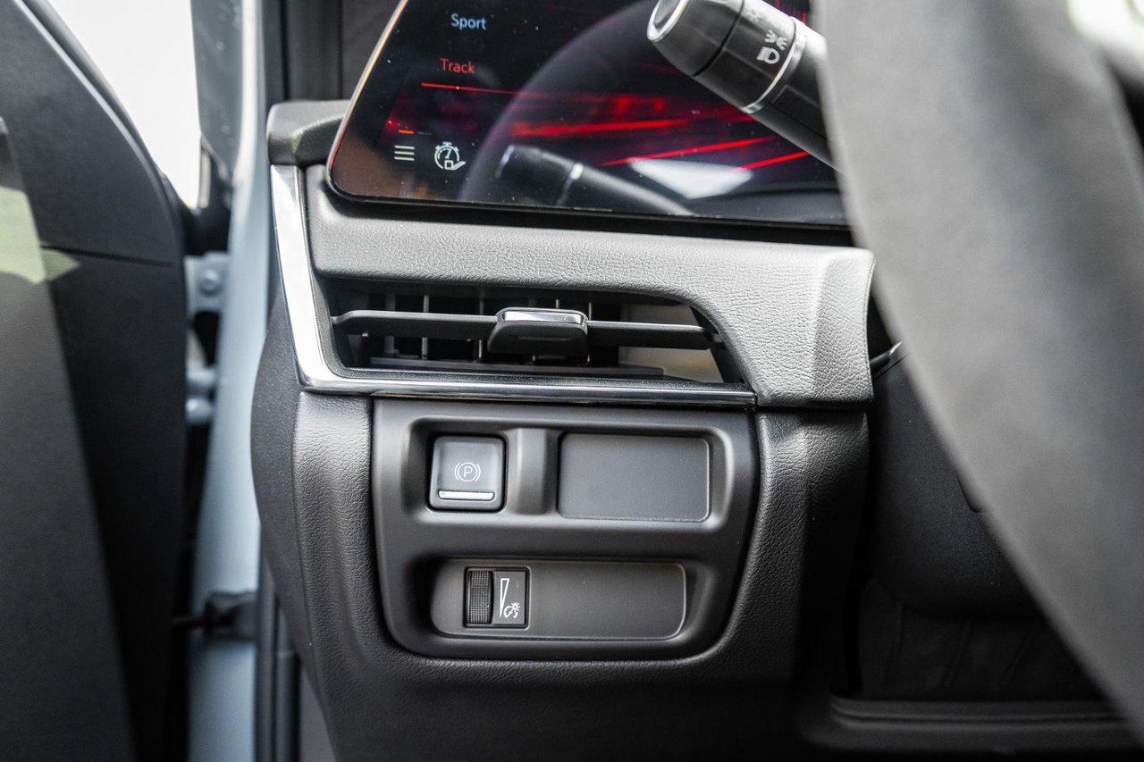 2025 Cadillac CT5-V Blackwing Photo