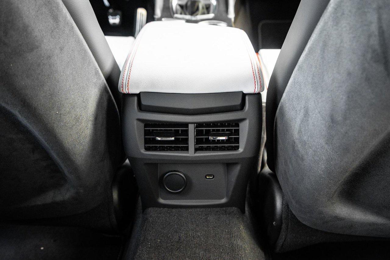 2025 Cadillac CT5-V Blackwing Photo